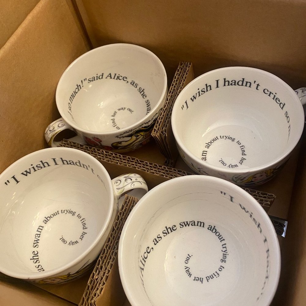 Paul Cardew "Alice in Wonderland" Coffee cup and saucer- set of four - Picture 10 of 14